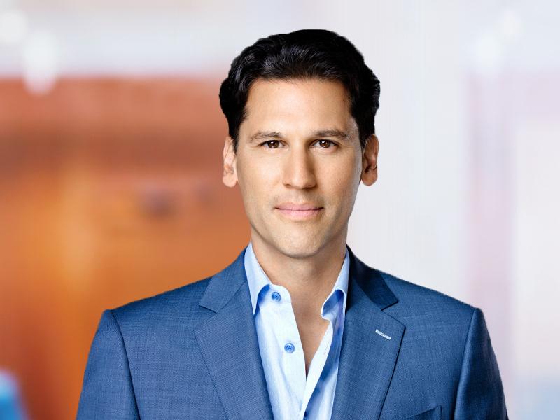 Joshua Briones Headshot