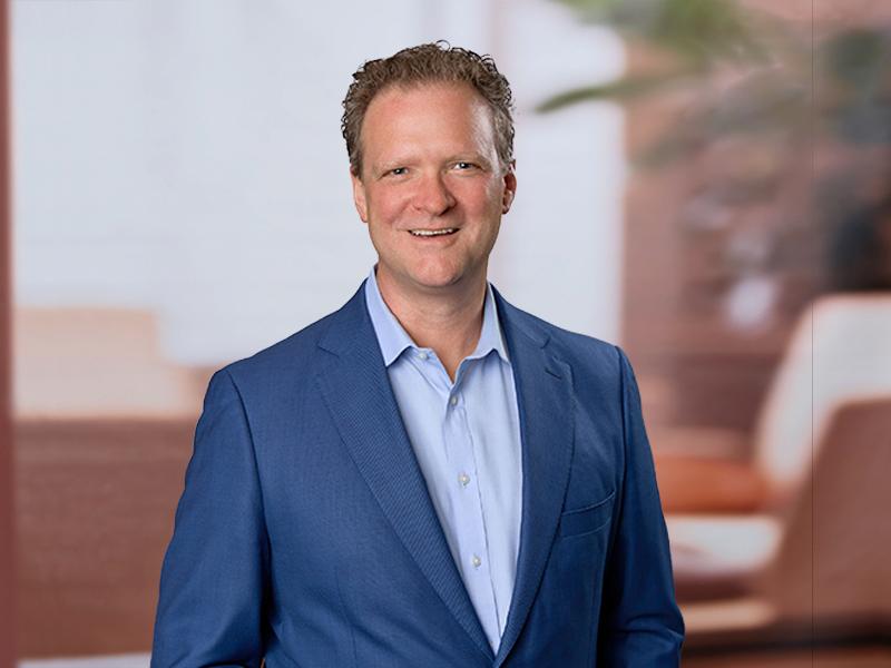 Steve Osborn_Professional_Cropped