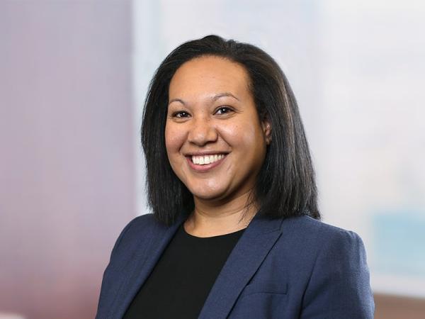 Professional Cropped Herndon Courtney Mintz