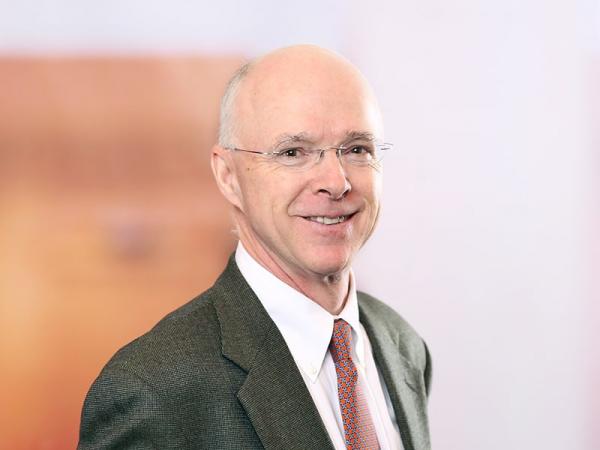 Professional Cropped Whelan William Mintz