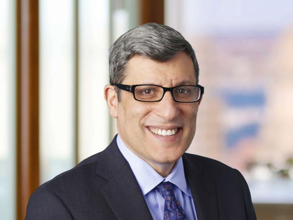 Professional Cropped Kannel William Mintz